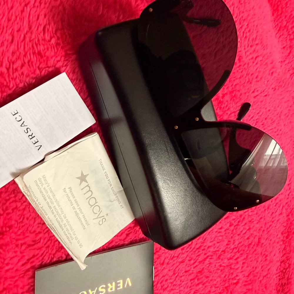 Versace Black and Gold Sunglasses - Picture 7 of 15